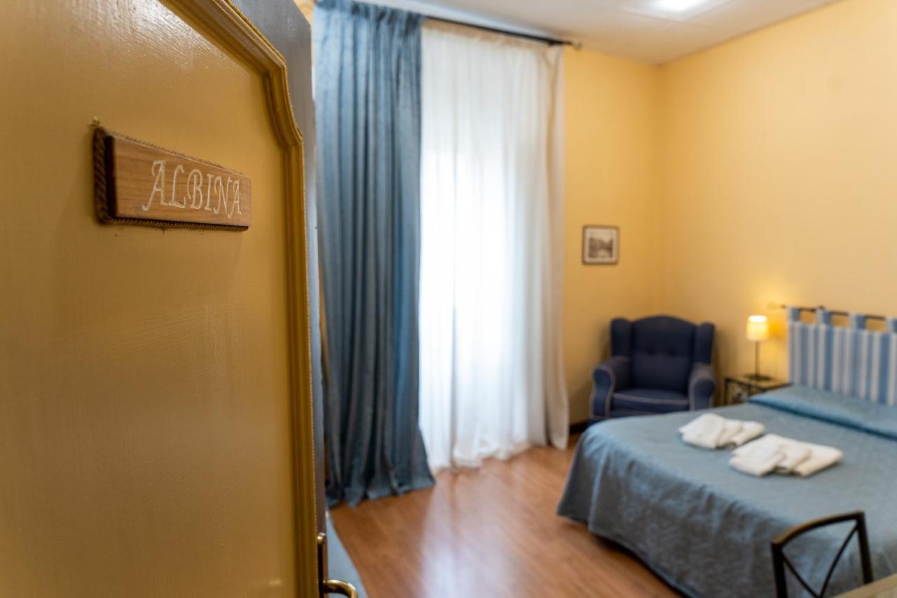 Monteoliveto Bed & Breakfast Napels Buitenkant foto