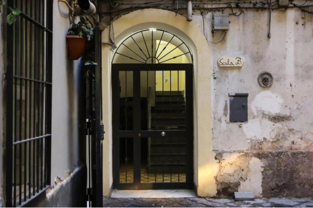 Monteoliveto Bed & Breakfast Napels Buitenkant foto