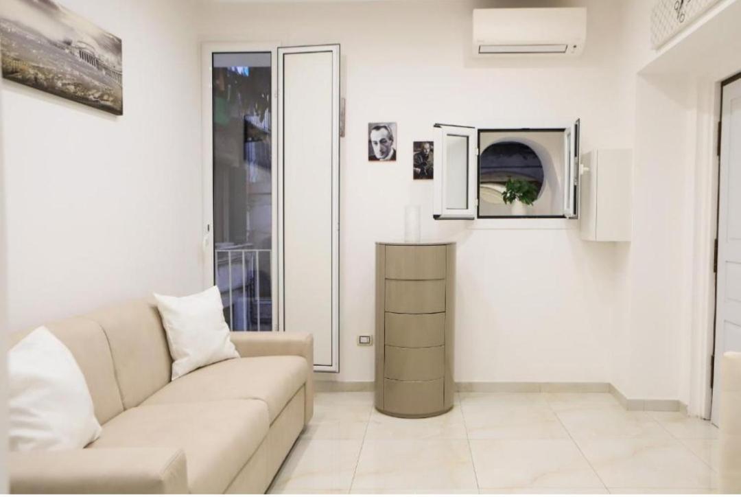 Monteoliveto Bed & Breakfast Napels Buitenkant foto
