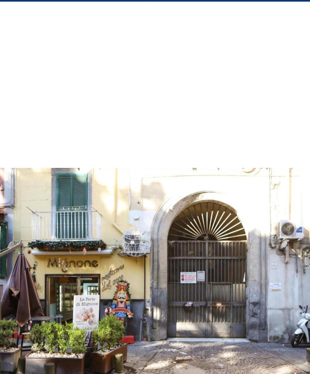 Monteoliveto Bed & Breakfast Napels Buitenkant foto