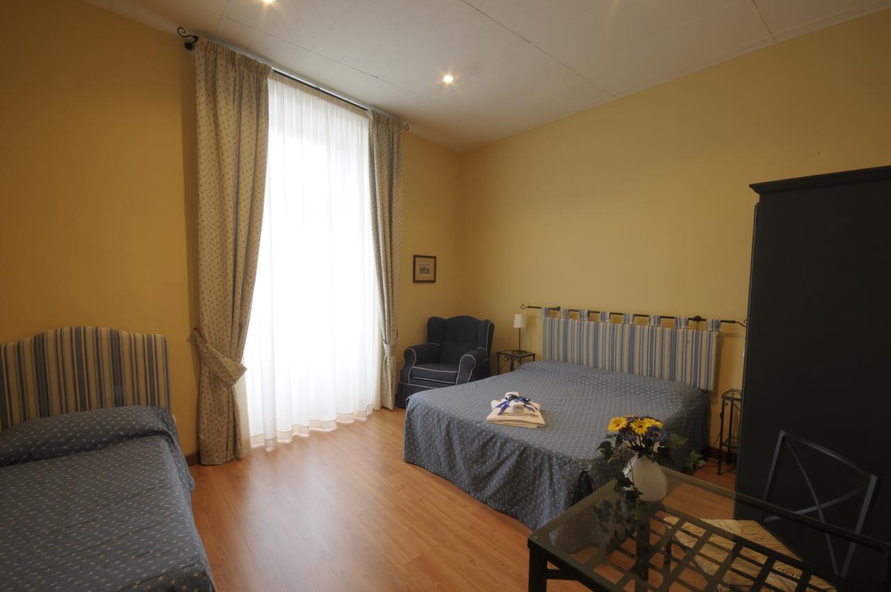 Monteoliveto Bed & Breakfast Napels Buitenkant foto